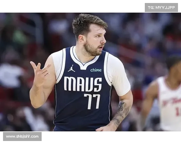 东契奇泪崩美航中心!45分暴打旧主,达拉斯球迷倒戈高呼MVP! 东契奇泪崩美航中心!45分暴打旧主,达拉斯球迷倒戈高呼MVP!